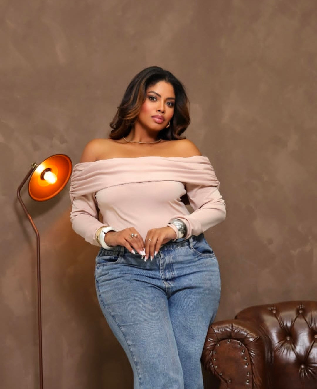 Body plus size hombro descubierto